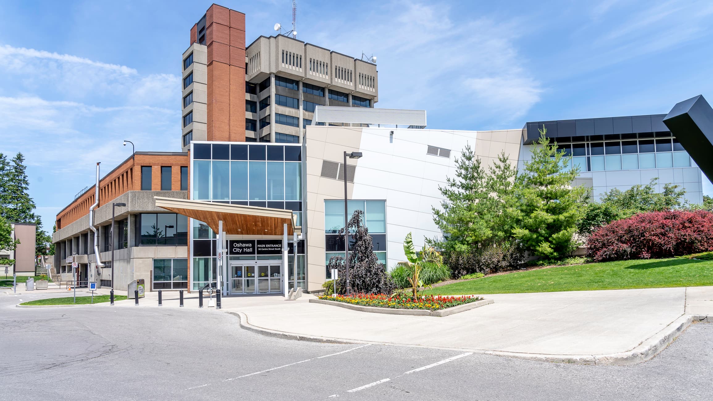 Oshawa - Student housing cityscape