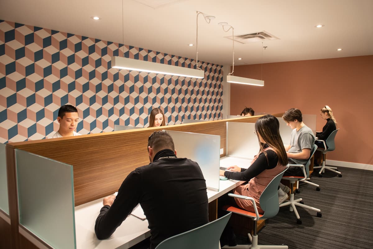 Co-op Terms & Flexible Leases: Housing Tips for Students With Changing Schedules