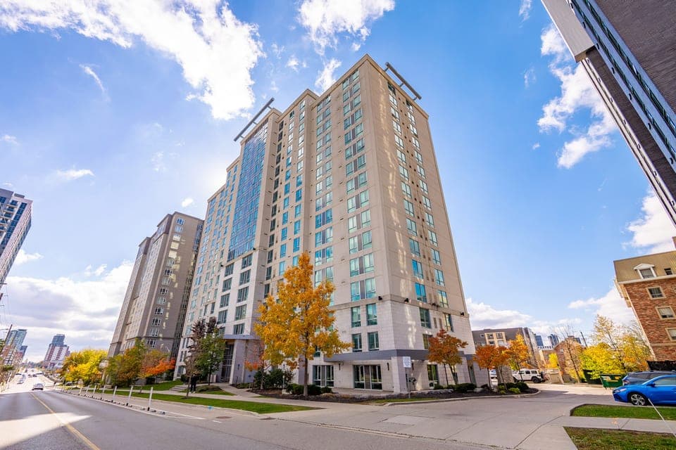 King Street Towers - Student housing in Waterloo