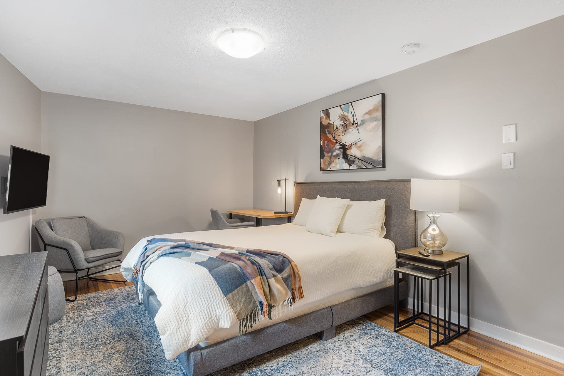 Fully-Furnished Suites